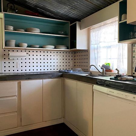 Bunkhouse Farm Stay Fort White ภายนอก รูปภาพ