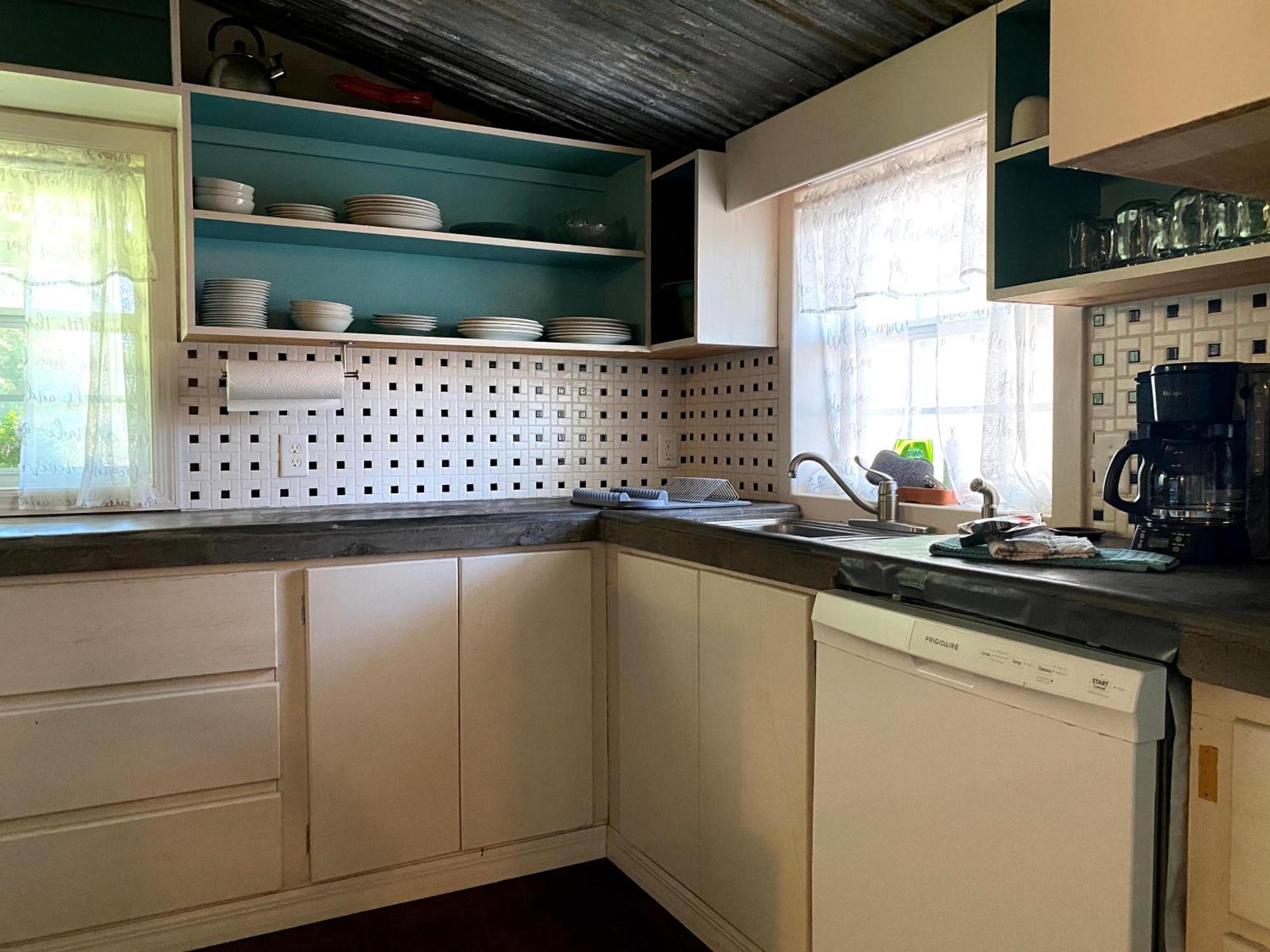 Bunkhouse Farm Stay Fort White ภายนอก รูปภาพ